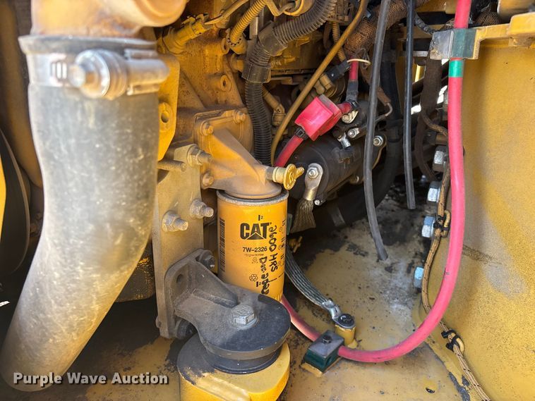 image for item EO4381 2016 Caterpillar CB68B Versa-Vibe double drum vibratory roller