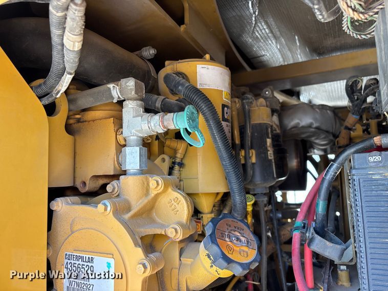 image for item EO4381 2016 Caterpillar CB68B Versa-Vibe double drum vibratory roller