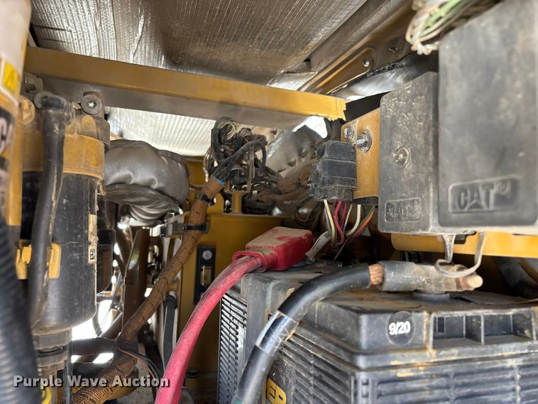 image for item EO4381 2016 Caterpillar CB68B Versa-Vibe double drum vibratory roller