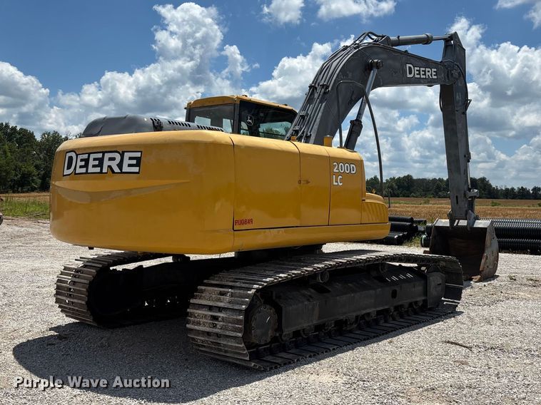 image for item EO4391 2008 John Deere 200D LC excavator