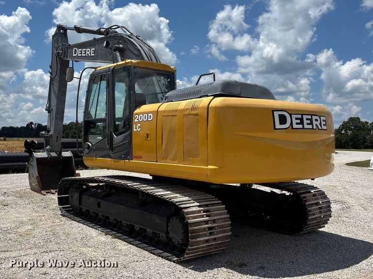 image for item EO4391 2008 John Deere 200D LC excavator