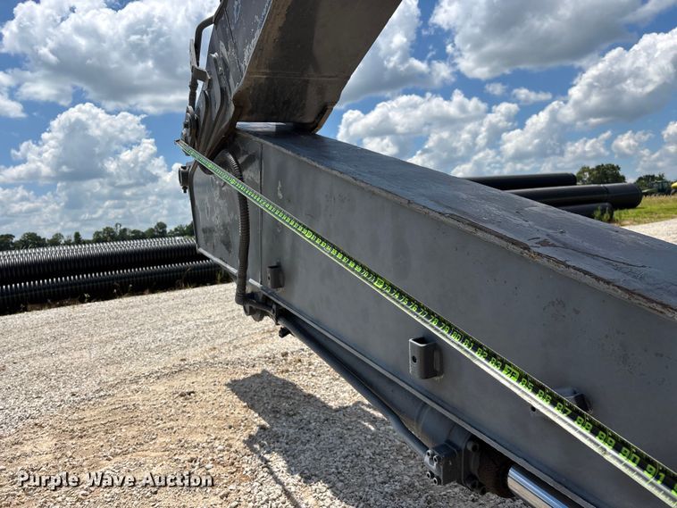 image for item EO4391 2008 John Deere 200D LC excavator