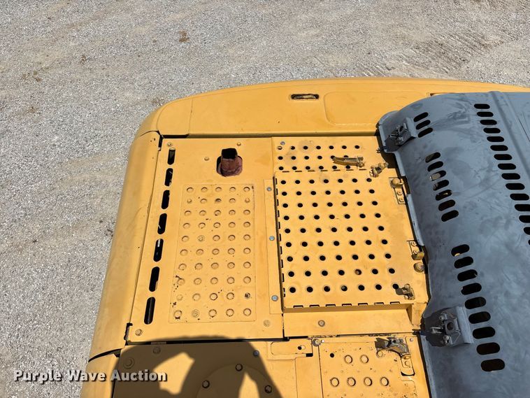 image for item EO4391 2008 John Deere 200D LC excavator