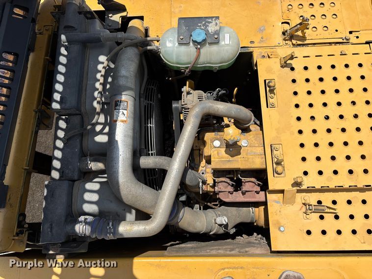 image for item EO4391 2008 John Deere 200D LC excavator