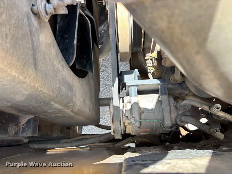 image for item EO4391 2008 John Deere 200D LC excavator