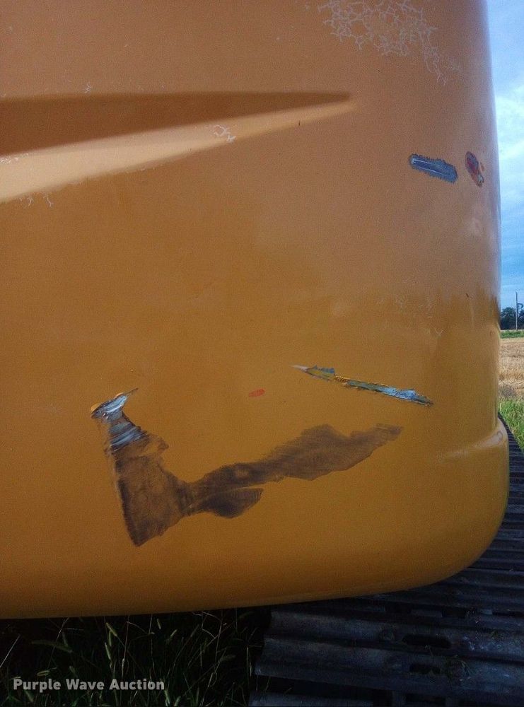 image for item EO4391 2008 John Deere 200D LC excavator