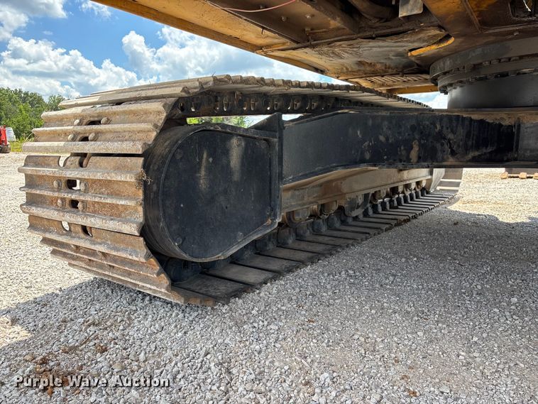 image for item EO4391 2008 John Deere 200D LC excavator