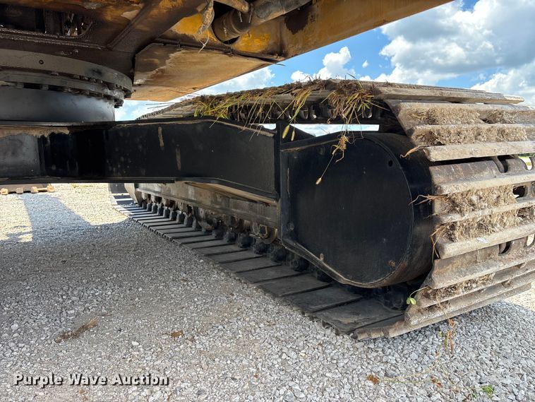 image for item EO4391 2008 John Deere 200D LC excavator