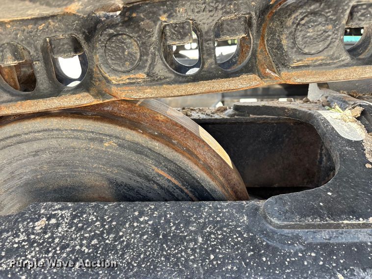 image for item EO4391 2008 John Deere 200D LC excavator