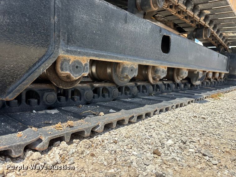 image for item EO4391 2008 John Deere 200D LC excavator