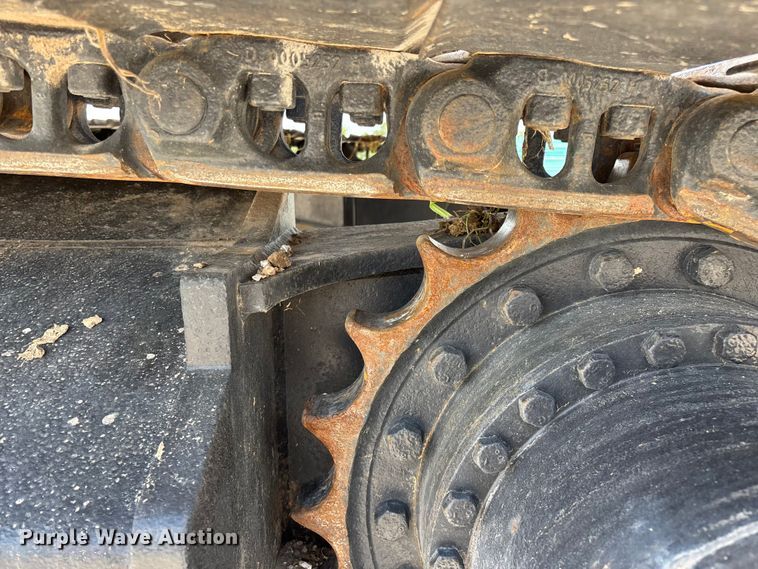 image for item EO4391 2008 John Deere 200D LC excavator