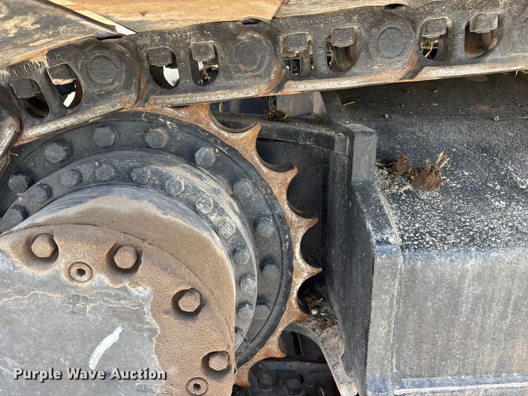 image for item EO4391 2008 John Deere 200D LC excavator