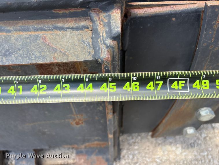 image for item EO4392 Skid steer vibratory roller