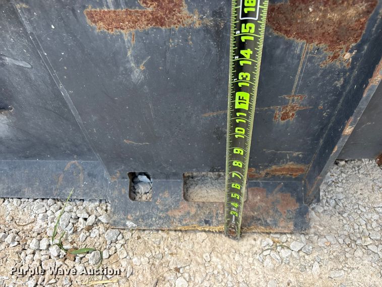 image for item EO4392 Skid steer vibratory roller