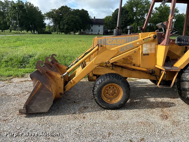 image for item EO4394 Case 480E backhoe