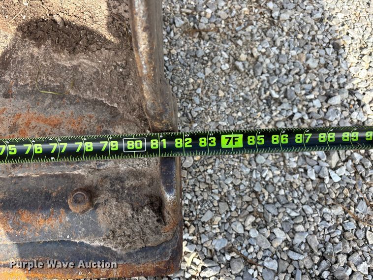 image for item EO4394 Case 480E backhoe