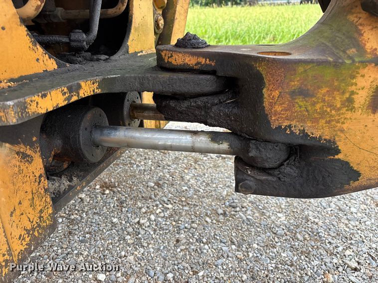 image for item EO4394 Case 480E backhoe