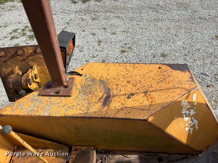 image for item EO4394 Case 480E backhoe