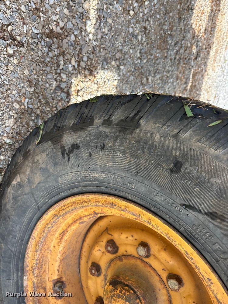 image for item EO4394 Case 480E backhoe