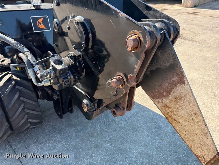 image for item EO8541 2003 Ditch Witch 410SXD vibratory cable plow
