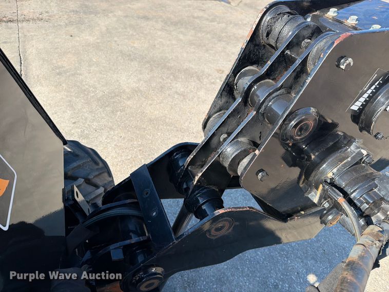 image for item EO8541 2003 Ditch Witch 410SXD vibratory cable plow