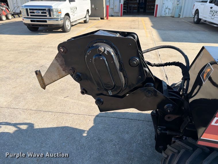 image for item EO8541 2003 Ditch Witch 410SXD vibratory cable plow
