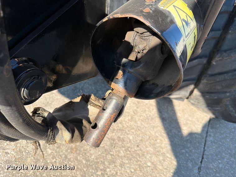 image for item EO8541 2003 Ditch Witch 410SXD vibratory cable plow
