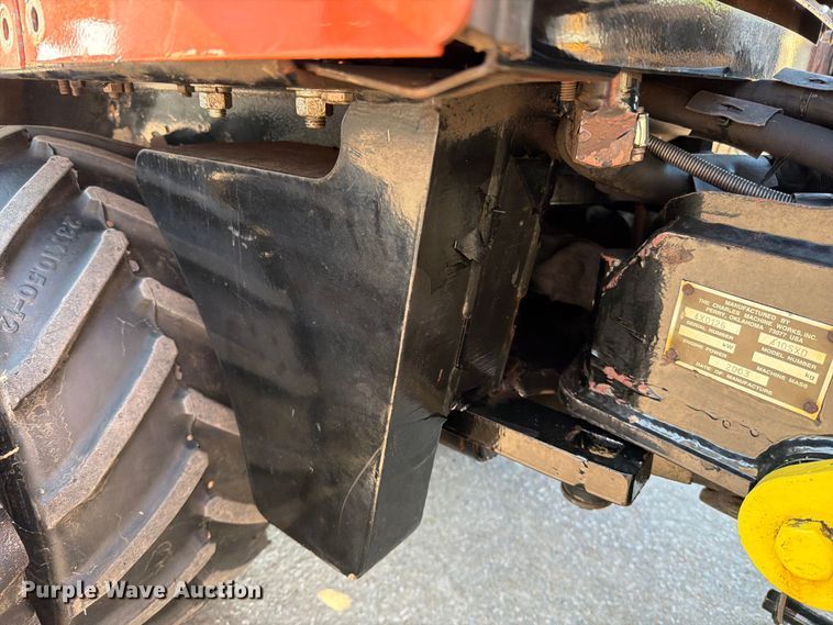 image for item EO8541 2003 Ditch Witch 410SXD vibratory cable plow