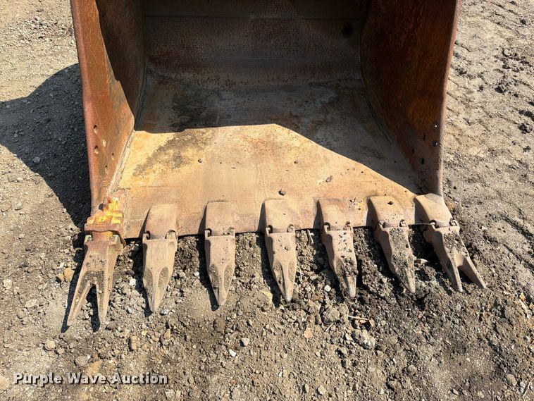 image for item EO8644 CF bucket