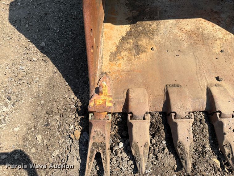 image for item EO8644 CF bucket