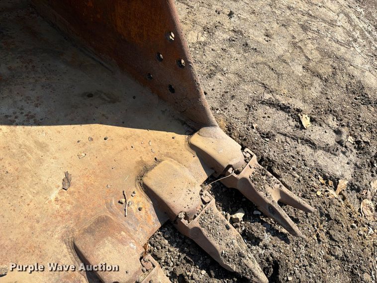 image for item EO8644 CF bucket