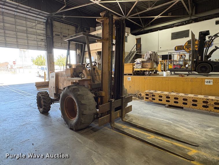image for item EP3002 Case 580 E forklift