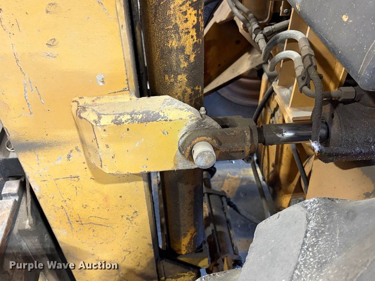image for item EP3002 Case 580 E forklift