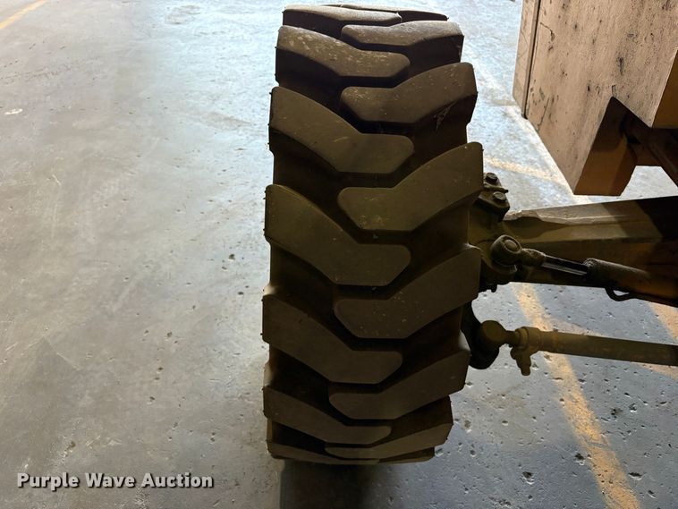 image for item EP3002 Case 580 E forklift