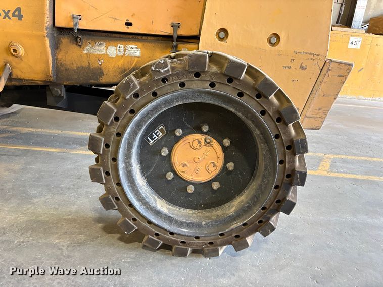 image for item EP3002 Case 580 E forklift