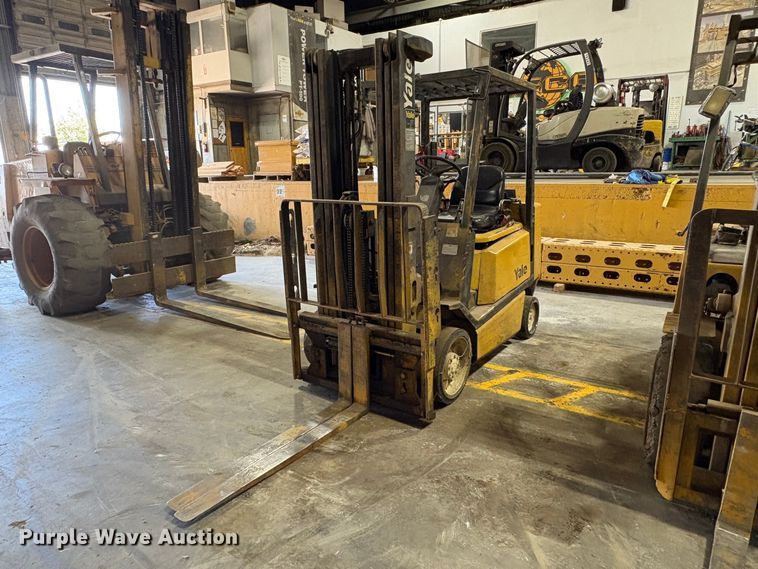 Yale GLC050RGNUAF084 forklift