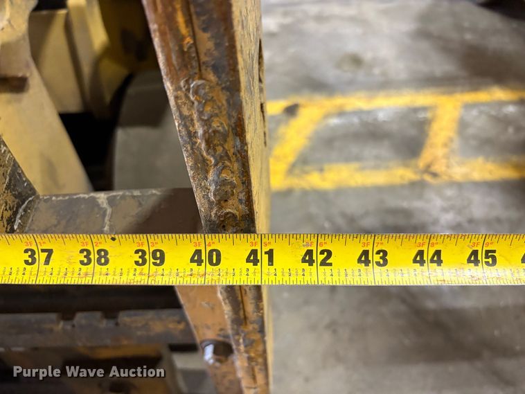 image for item EP3003 Yale GLC050RGNUAF084 forklift