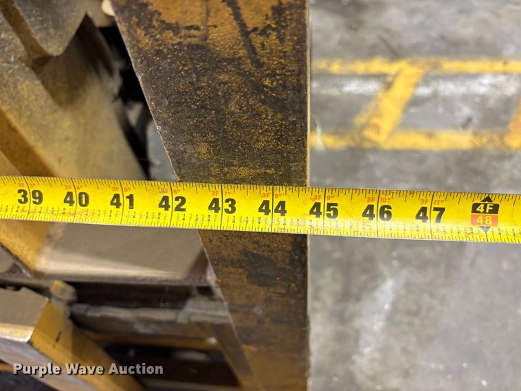 image for item EP3005 Caterpillar 50 forklift