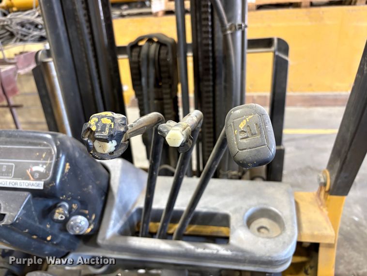 image for item EP3005 Caterpillar 50 forklift