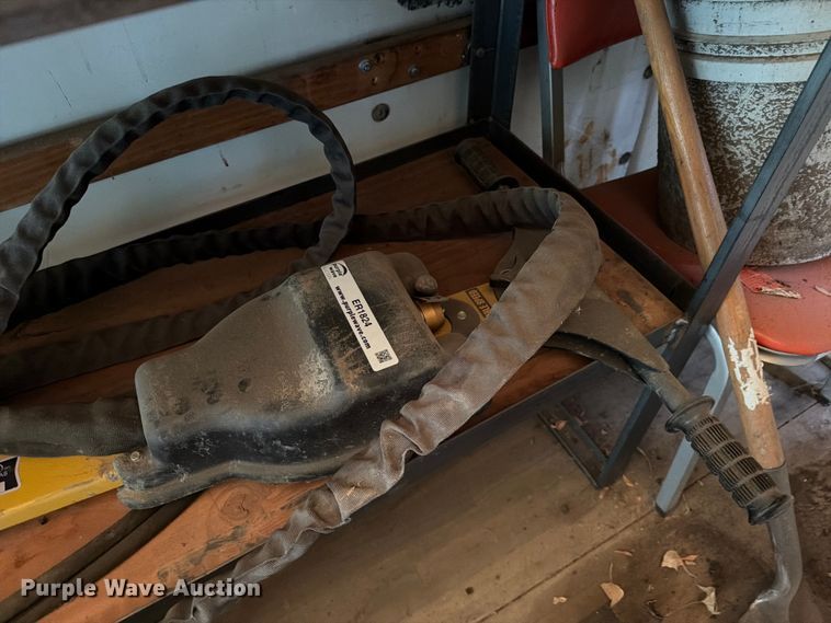 image for item ER1824 Curb Roller Hydra-Screed concrete screed