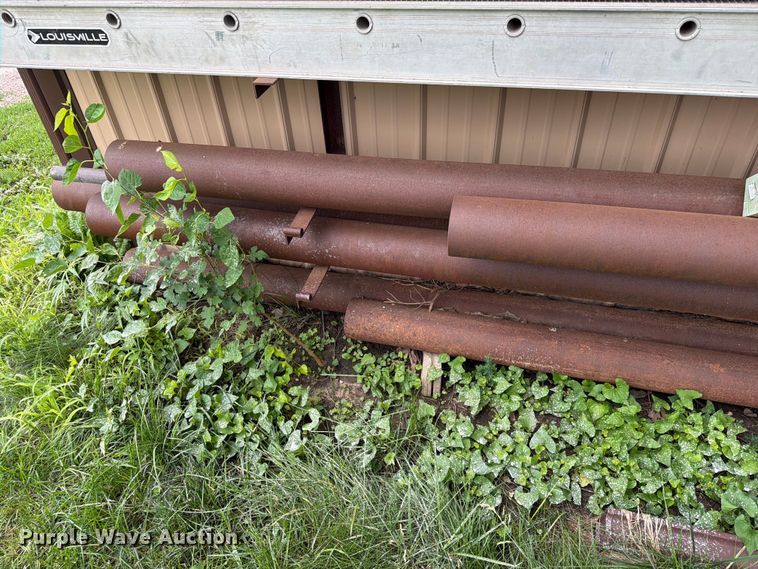 image for item ER1824 Curb Roller Hydra-Screed concrete screed