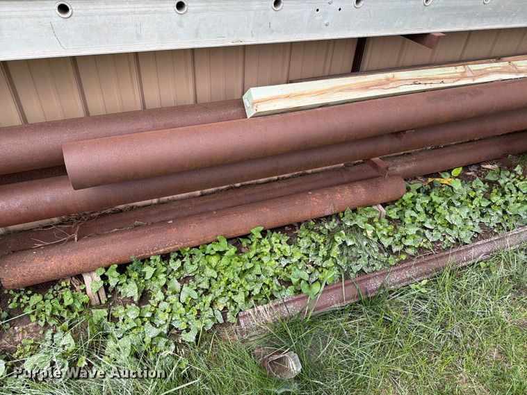 image for item ER1824 Curb Roller Hydra-Screed concrete screed
