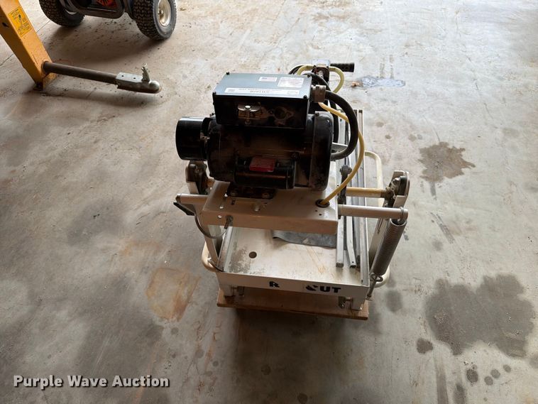 image for item ER1828 Diamond Products CC500M XLII masonry saw