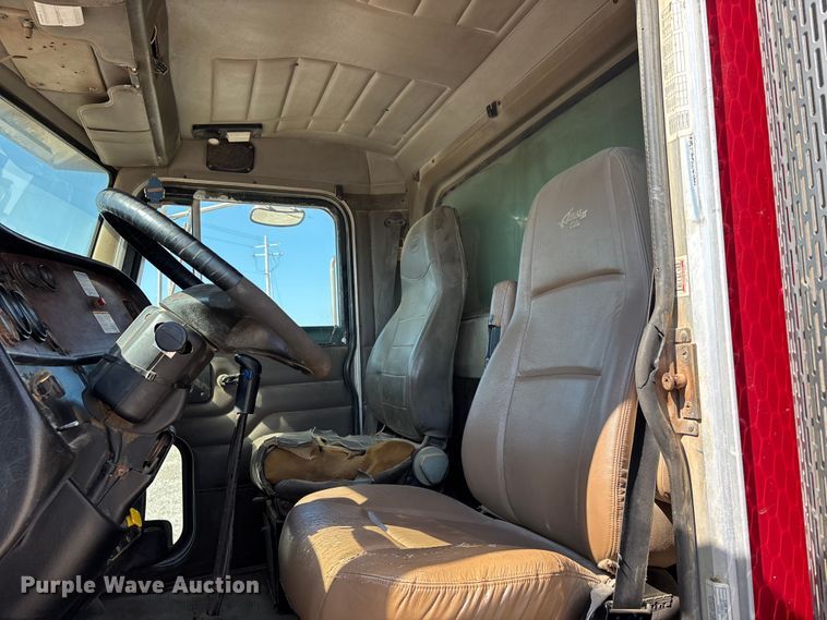 image for item ER3110 2005 Peterbilt 378 dump truck