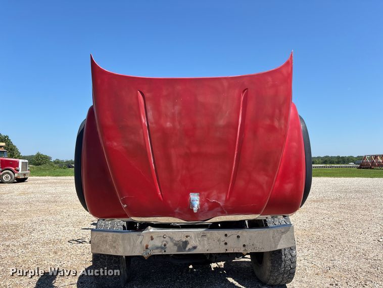 image for item ER3113 2004 Mack CV dump truck