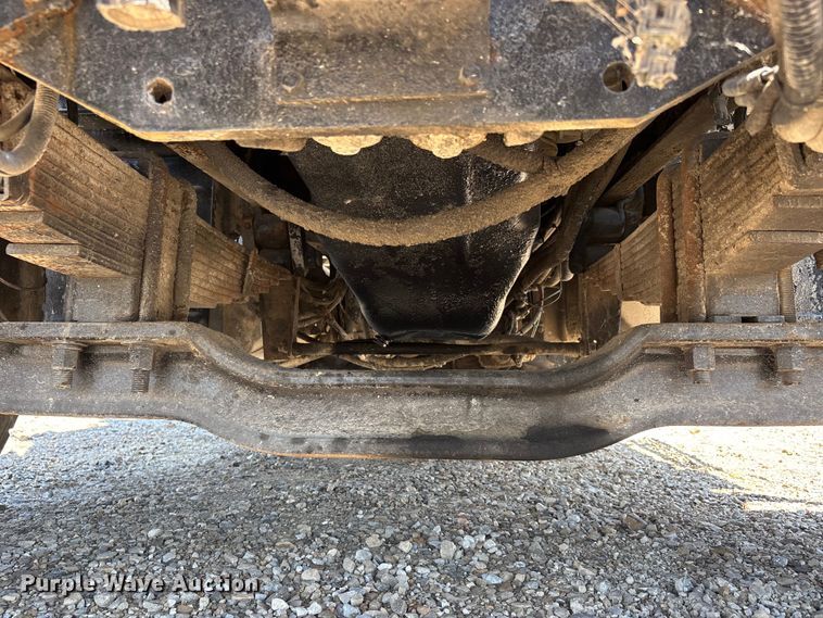 image for item ER3113 2004 Mack CV dump truck
