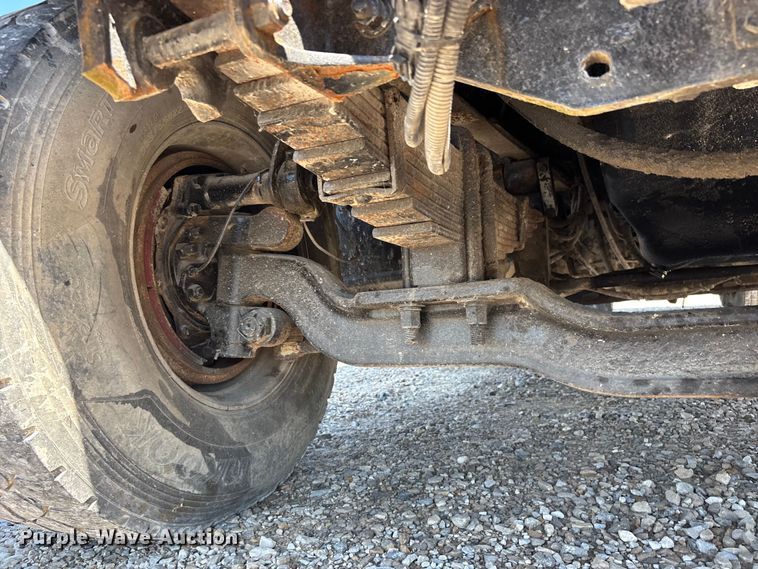 image for item ER3113 2004 Mack CV dump truck