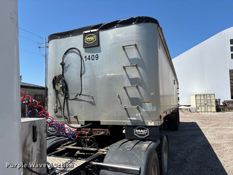 image for item ER3121 2014 MAC Trailer Manufacturing end dump trailer