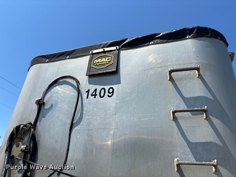image for item ER3121 2014 MAC Trailer Manufacturing end dump trailer