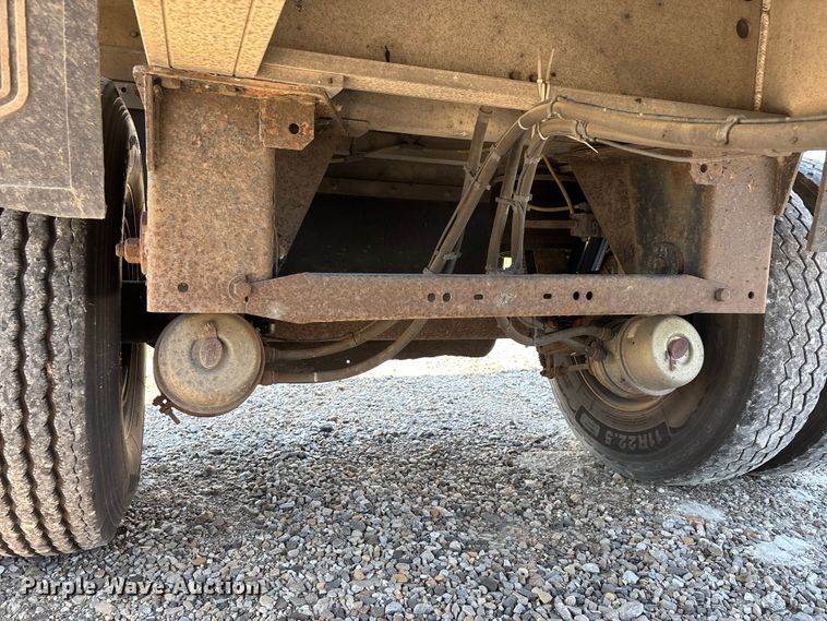 image for item ER3121 2014 MAC Trailer Manufacturing end dump trailer